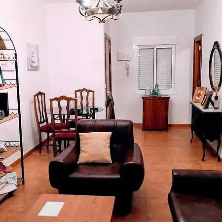 Apartamento De Tres En Carranque